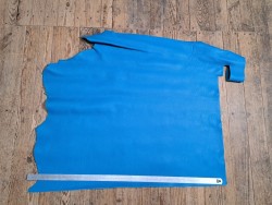 Demi-peau de cuir de taurillon - Bleu océan - Cuir en Stock