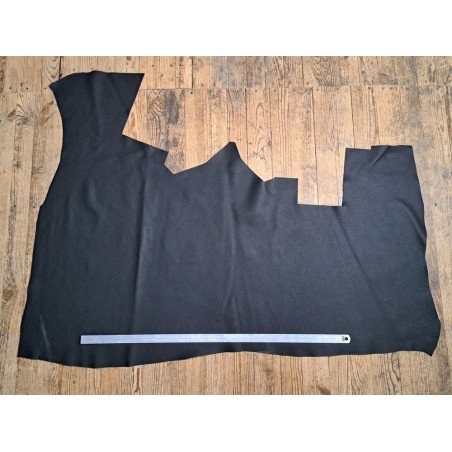 Demi-peau de cuir de taurillon - Noir bleuté - Cuir en Stock