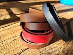 Lot de 5 bandes de cuir classique ou à effet - 2ème choix