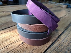 Lot de 5 bandes de cuir classique ou à effet - 2ème choix
