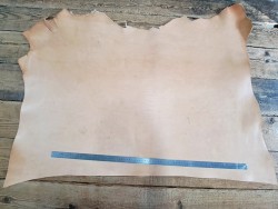 Collet de cuir de vache tannage végétal finition naturelle – A -