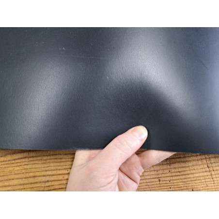 Morceau de collet tannage végétal lisse - Bleu nuit - Cuir en Stock