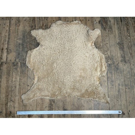 Peau de mouton lainée frisée beige – Dos velours – Qualité italienne – Série limitée - Cuir en Stock