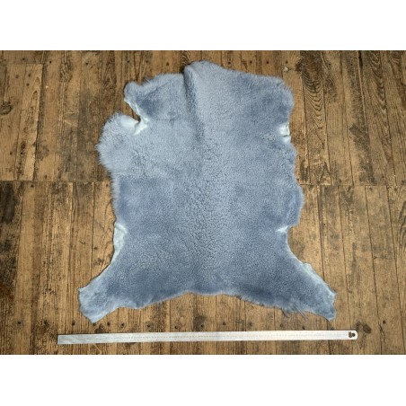Peau de mouton lainée frisée bleu ciel – Dos velours – Qualité italienne – Série limitée - Cuir en Stock