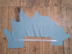 Peau de cuir de veau swift lisse - bleu lichen - maroquinerie - Cuirenstock