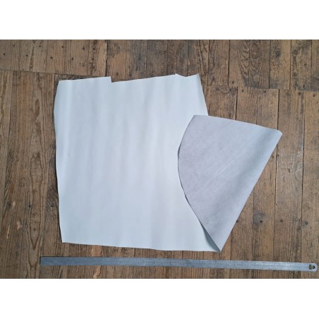 Peau de cuir de veau swift lisse - blanc - maroquinerie - cuir en stock