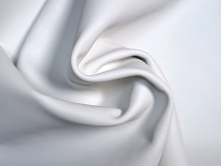 Peau de cuir de veau swift lisse - blanc - maroquinerie - Cuir en stock