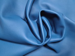 Peau de cuir de veau swift lisse - bleu denim - maroquinerie - Cuir en stock