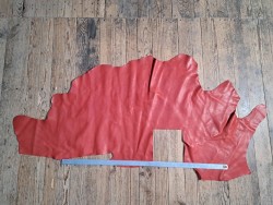 grand morceau vache lisse - orange sanguine - maroquinerie - cuirenstock