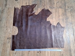 Demi peau de cuir de veau grain crocodile effet vieilli - Marron - B