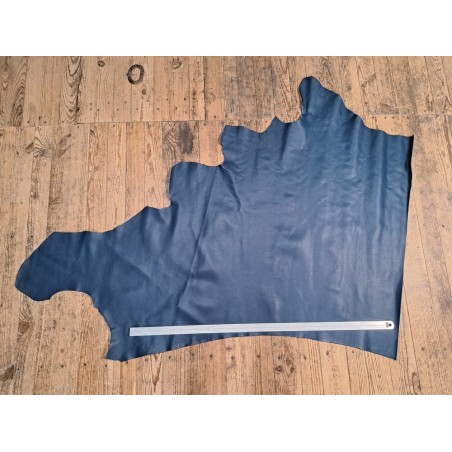 Demi-peau de cuir de taurillon - Bleu canard - Cuir en Stock