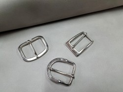 LOT de 3 boucles de ceinture - B - 25mm / 30mm / 40mm