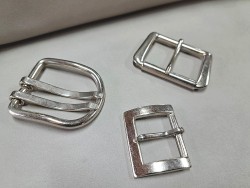 LOT de 3 boucles de ceinture - G - Nickelé - 25mm / 35mm / 40mm