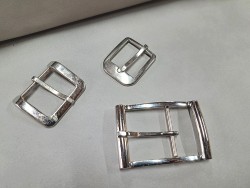 LOT de 3 boucles de ceinture - J - Nickelé - 25mm / 30mm / 35mm
