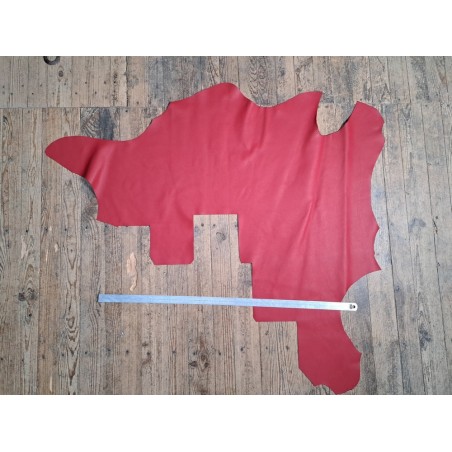 veau swift lisse - rouge - maroquinerie - cuir en stock