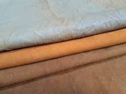 Lot de 3 peaux de cuir stretch - maroquinerie ou vêtement