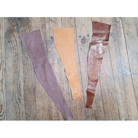 Peau de cuir de poisson - saumon - Cuir marin - cuir en stock