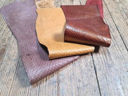 Peau de cuir de poisson - saumon - Cuir marin - Cuir en stock