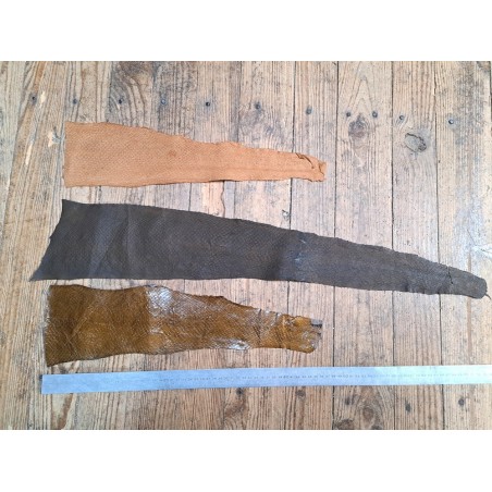 Peau de cuir de poisson - saumon - Cuir marin - cuir en stock