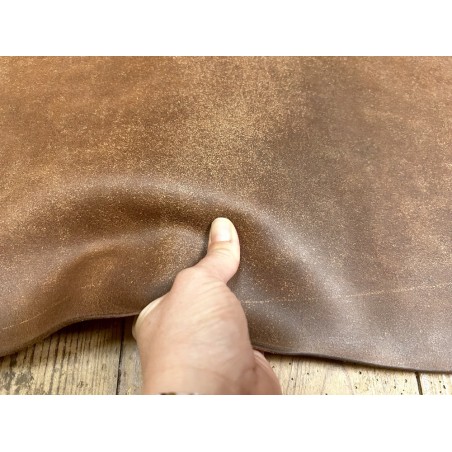 Croûte de cuir de vache tannage végétal cirée – brun vieilli - Cuir en Stock