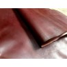 Croûte de cuir de vache tannage végétal cirée – bordeaux - Cuir en Stock