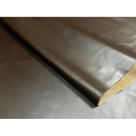 Croûte de cuir de vache tannage végétal cirée – café - Cuir en Stock