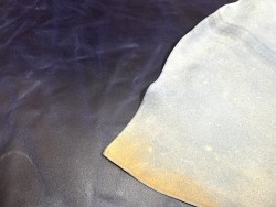 Croûte de cuir de vache tannage végétal cirée – BLEU - Cuir en Stock