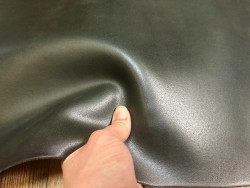 Croûte de cuir de vache tannage végétal cirée – Vert forêt - Cuir en Stock