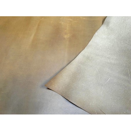 Croûte de cuir de vache tannage végétal cirée – Sable - Cuir en Stock