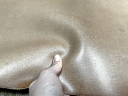 Croûte de cuir de vache tannage végétal cirée – Beige - Cuir en Stock