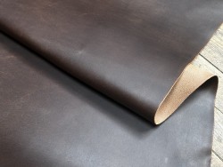 Croûte de cuir de vache tannage végétal cirée – Chocolat - Cuir en Stock