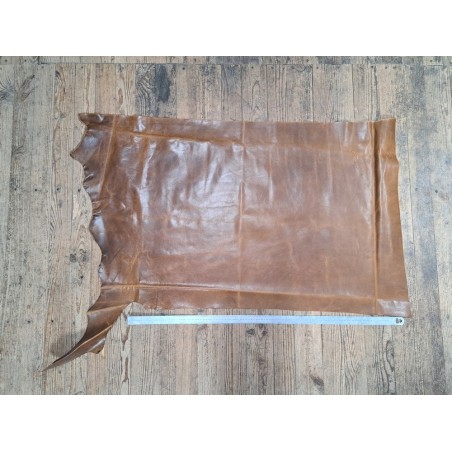 Demi-peau de cuir de vachette pullup ciré - Brun - A