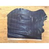 Demi-peau de cuir de vachette grain façon serpent bleu marine