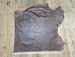 Demi peau de cuir de veau grain crocodile effet vieilli - Marron - A