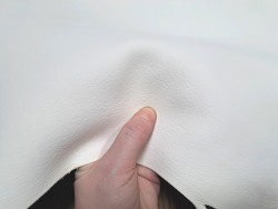 Peau de cuir de chèvre - naturel - tannage écologique - Cuir en stock