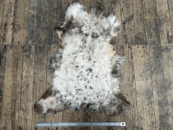 Peau de mouton lainé beige - CHOIX ÉCART - D - Cuir en Stock
