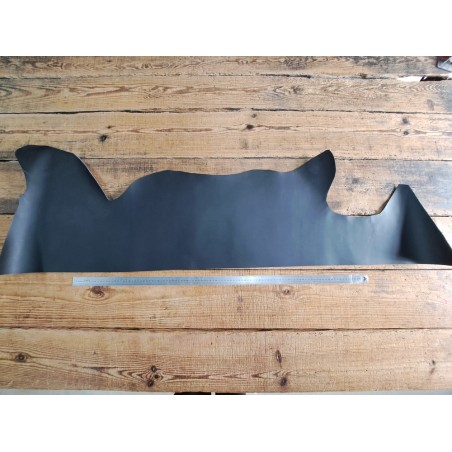 Bande de cuir tannage végétal lisse - Noir - Cuir en Stock