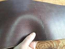 Bande de collet de vache végétal grainé mat - Marron - Cuir en Stock