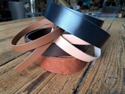Lot de 5 bandes de cuir classique ou à effet - 2ème choix