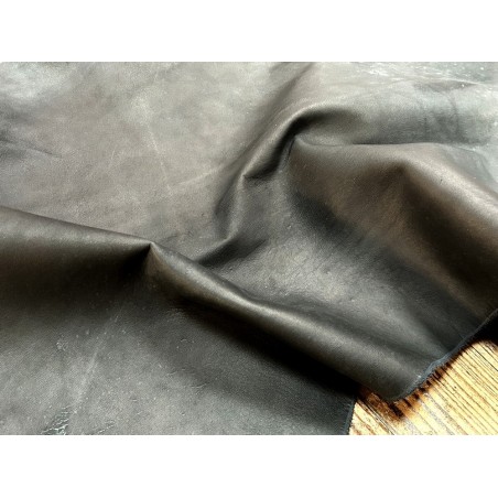 Flanc de vache – Cuir noir – Tannage minéral – Souple & élastique - choix écart - Cuir en Stock