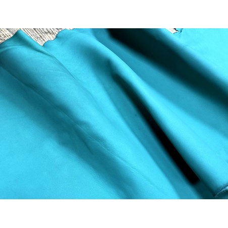 Flanc de vache – Cuir vert mat – Tannage minéral – Souple & élastique - 2ᵉ choix - Cuir en Stock