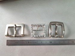 LOT de 3 boucles de ceinture - G - Nickelé - 20mm / 25mm / 30mm