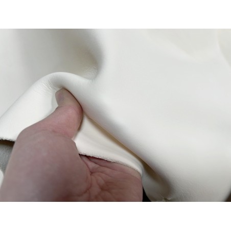 Flanc de vache naturel – Cuir bovin tannage écologique à l’alun – Souple & fin (2ᵉ choix) - Cuir en Stock