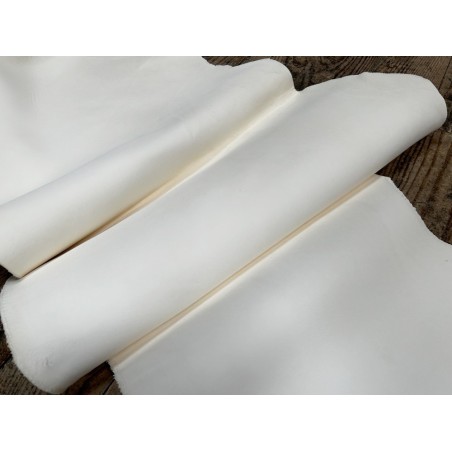 Flanc de vache naturel – Cuir bovin tannage écologique à l’alun – Souple & fin (2ᵉ choix) - Cuir en Stock