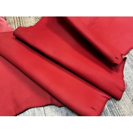 Flanc de vache – Cuir ROUGE MAT – Tannage minéral – Souple & élastique - 2ᵉ choix - Cuir en Stock