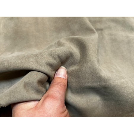 Flanc de vache – Cuir NUBUCK TAUPE – Tannage minéral – Souple & élastique - 2ᵉ choix - Cuir en Stock