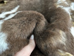 Peau de mouton lainé brun - CHOIX ÉCART - B - Cuir en Stock