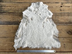 Peau de mouton lainé beige - CHOIX ÉCART - G - Cuir en Stock