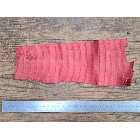 Cuir de crocodile véritable - rouge - maroquinerie bijoux - Cuir en Stock