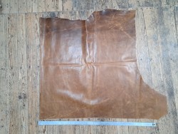 Demi-peau de cuir de vachette pullup ciré - Brun - C